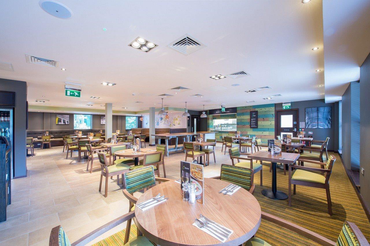 Premier Inn Chelmsford City Centre Εξωτερικό φωτογραφία