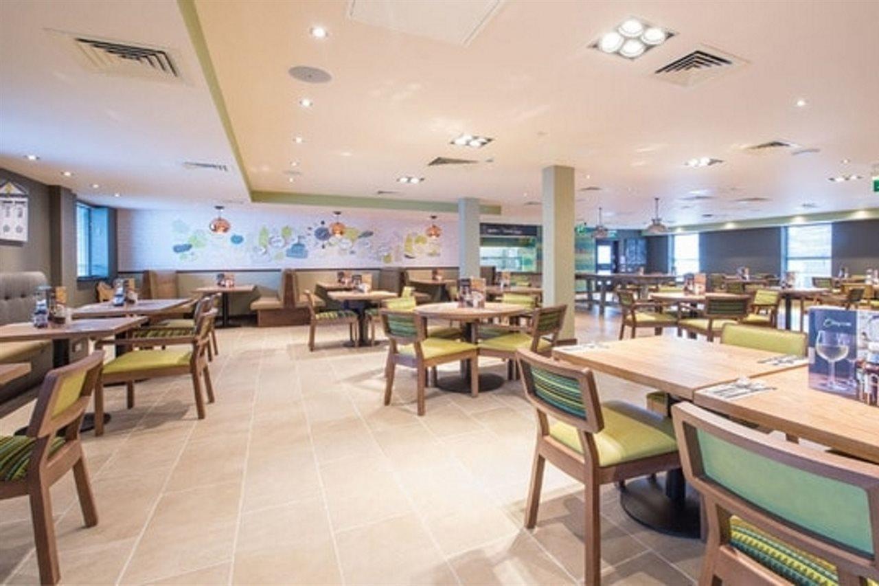 Premier Inn Chelmsford City Centre Εξωτερικό φωτογραφία
